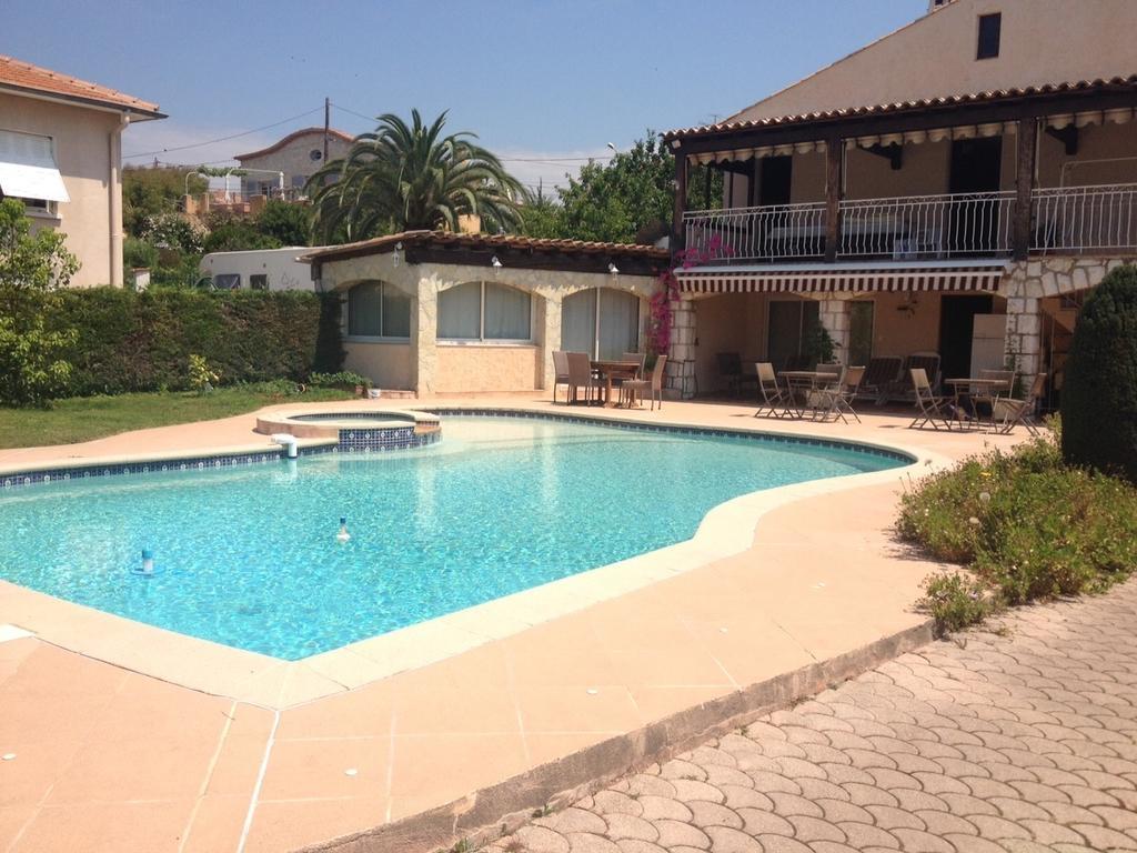 Villa Cezanne Cagnes-sur-Mer Habitación foto